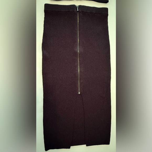 Guess Two Piece Metallic Black Zip Up XS Knit Top & M Skirt Set - 00’s Vintage - Picture 8 of 15